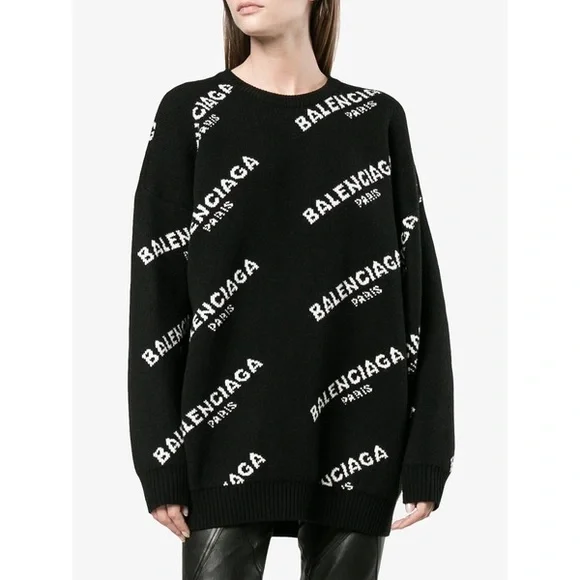 Balenciaga Oversized Sweater - Picture 5 of 17